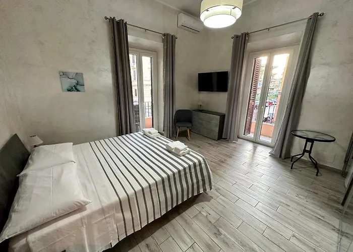 Newhouse Anthium - Central Chic Anzio